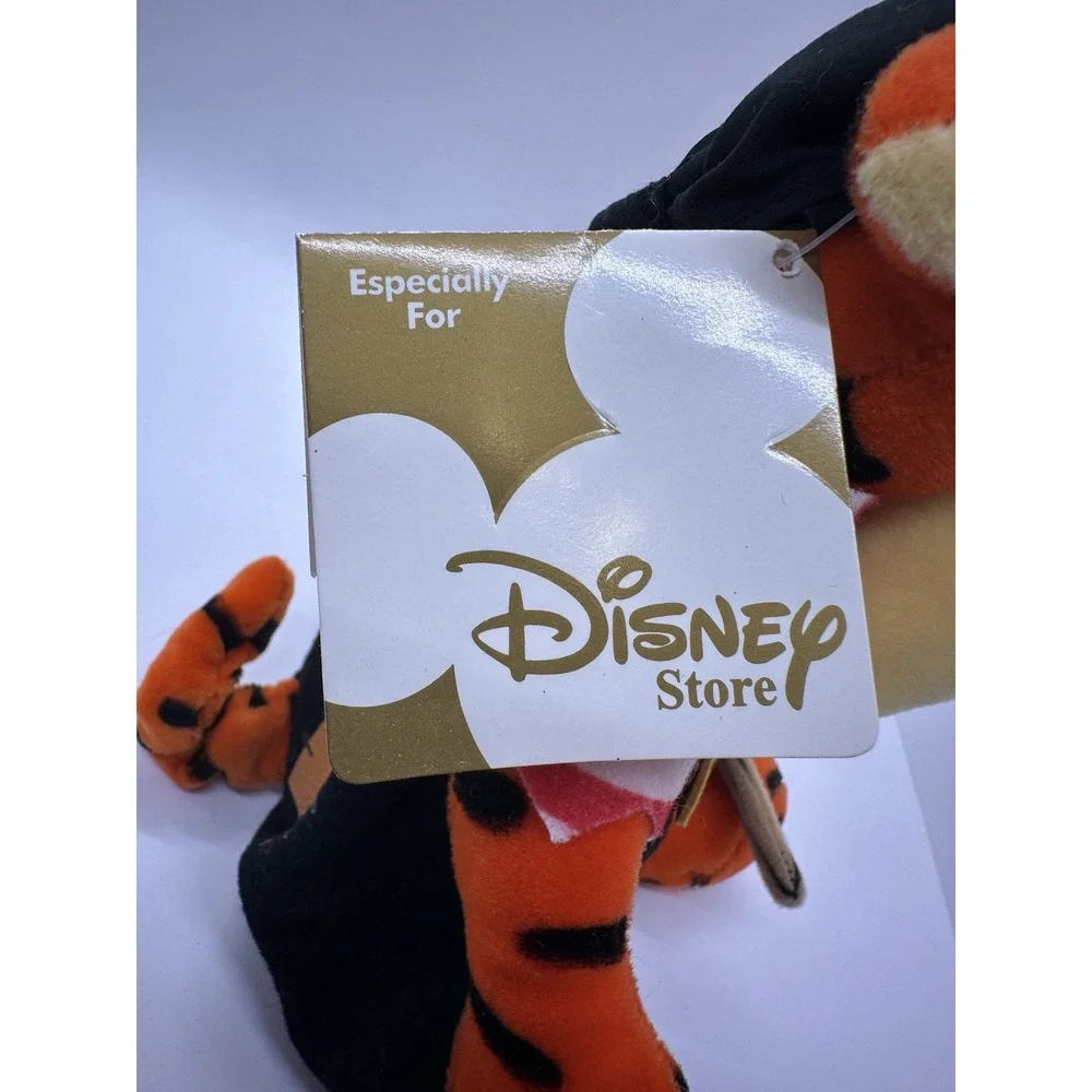 Disney Bean Bag Plush -‎ PIRATE TIGGER Winnie the Pooh 9 inch Mint w/Tag